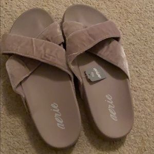 aerie slides